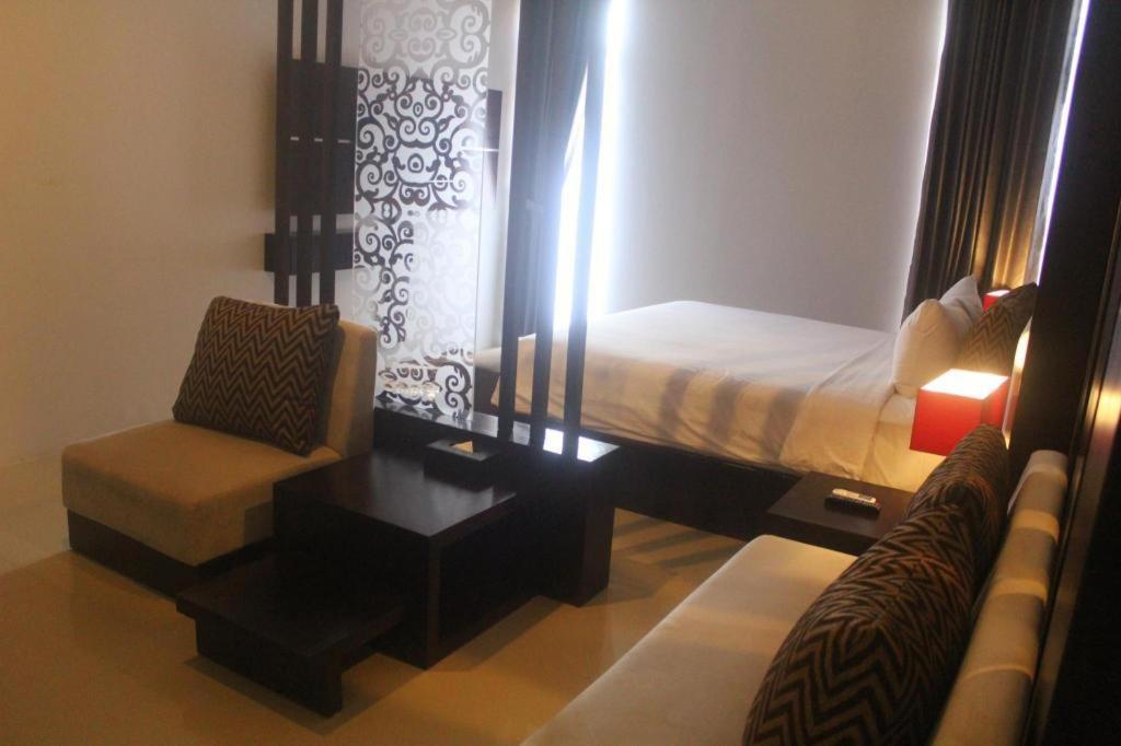 Prima Sr Hotel & Convention Yogyakarta Sleman  Luaran gambar