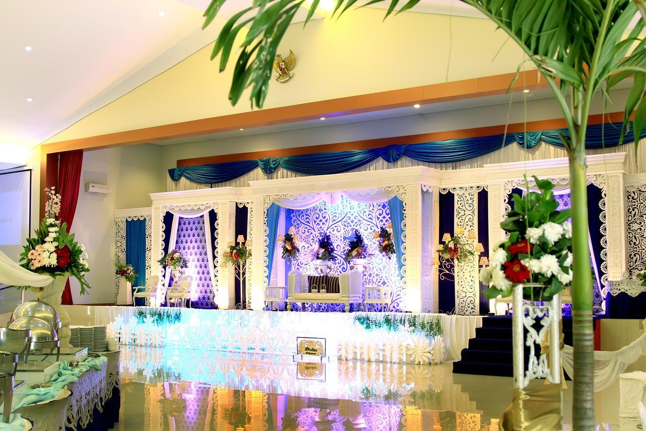 Prima Sr Hotel & Convention Yogyakarta Sleman  Luaran gambar