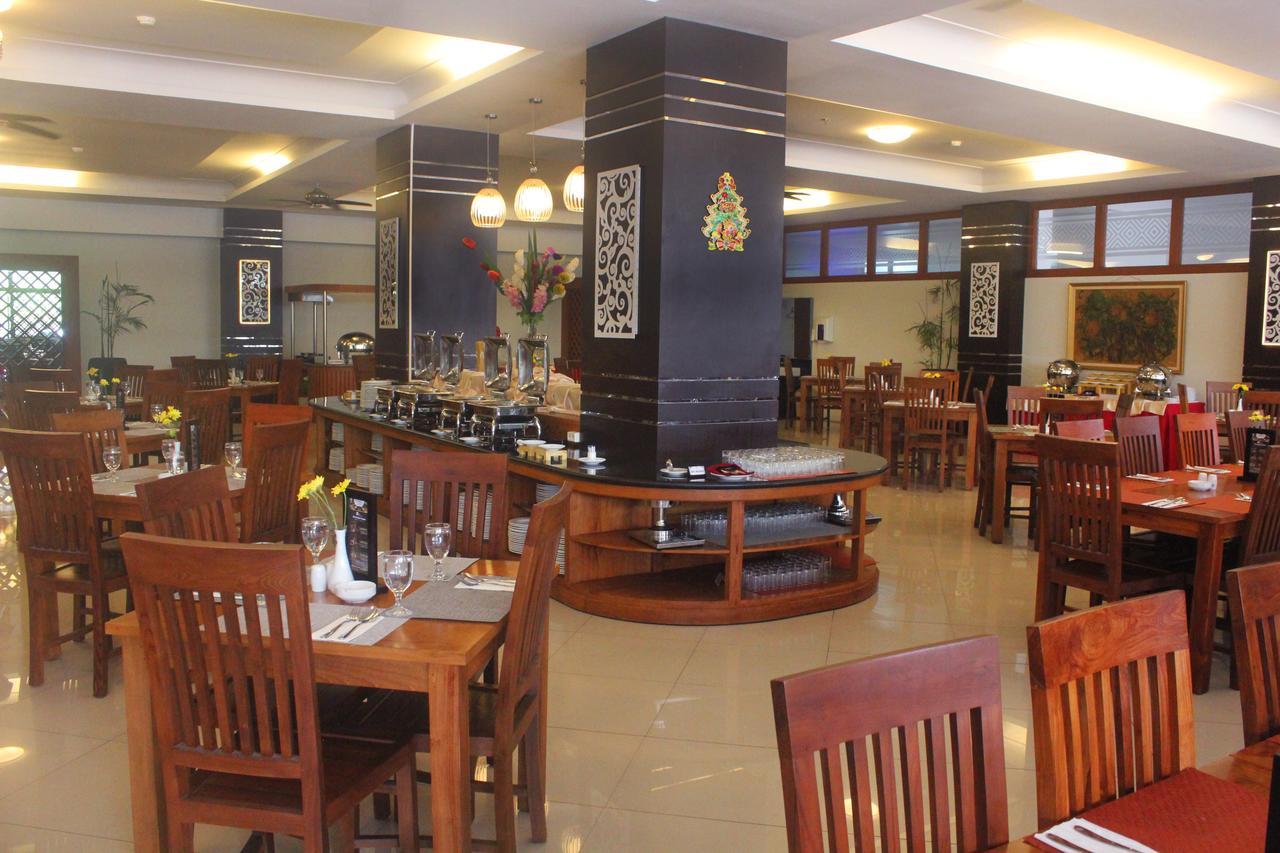 Prima Sr Hotel & Convention Yogyakarta Sleman  Luaran gambar